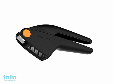 Пресс для чеснока Functional Form  Fiskars (FISKARS ДОМ)