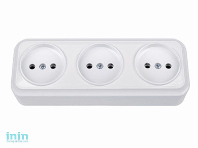 Розетка 3-ая (открытая, б/з) белая, Вариант, Bylectrica (Розетка штепсельная трехместная для открытой установки Гарантийный срок:24 месяца)