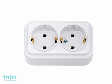 Розетка 2-ая (открытая, с/з) белая, Вариант, Bylectrica (Розетка штепсельная двухместная для открытой установки с заземляющим контактом зад. крышка Га