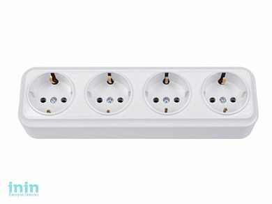 Розетка 4-ая (открытая, с/з) белая, Вариант, Bylectrica (Розетка штепсельная четырехместная для открытой установки с заземляющим контактом Гарантийный